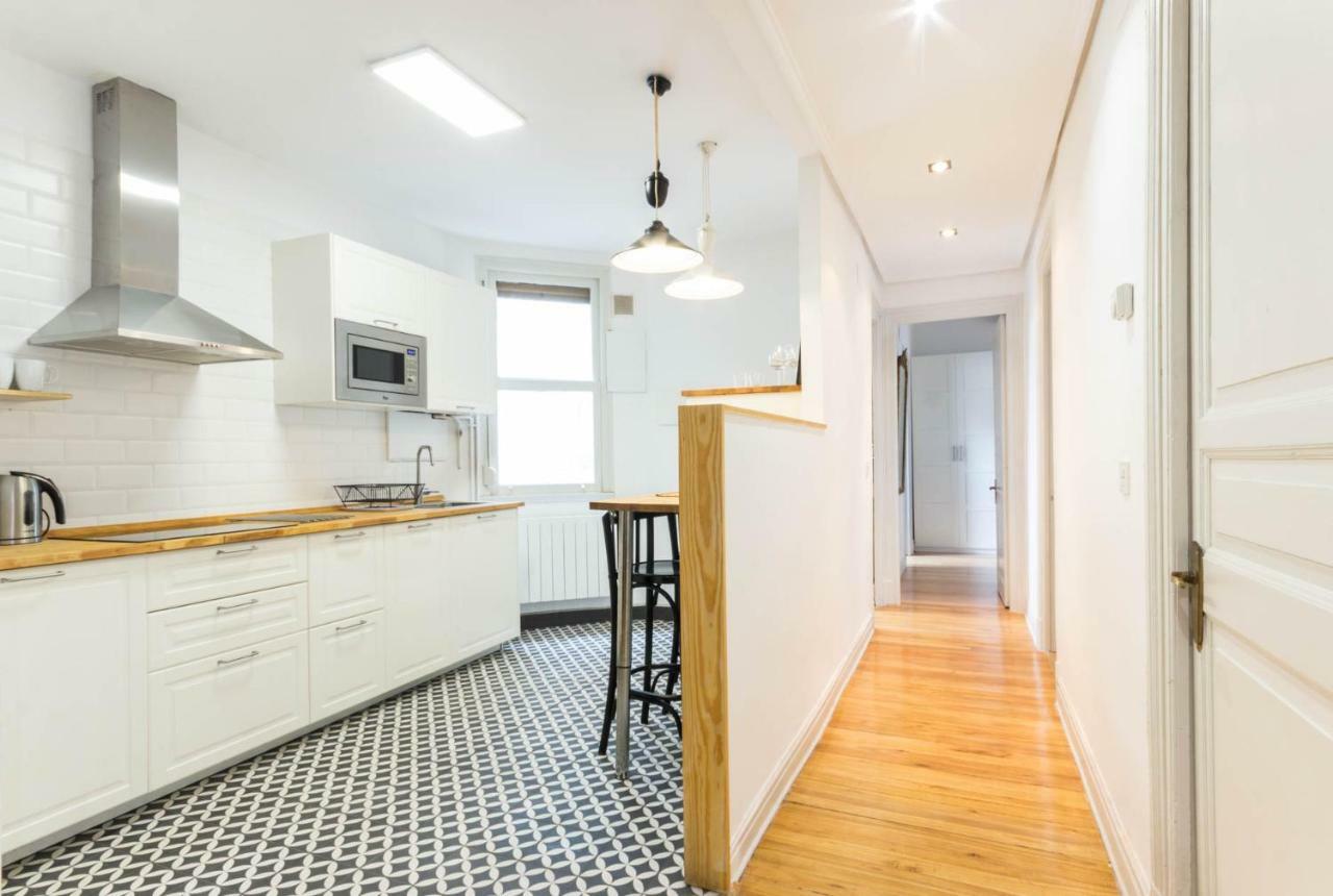 Sorkunde By Kyosai Parking Opcional Apartment Билбао Екстериор снимка
