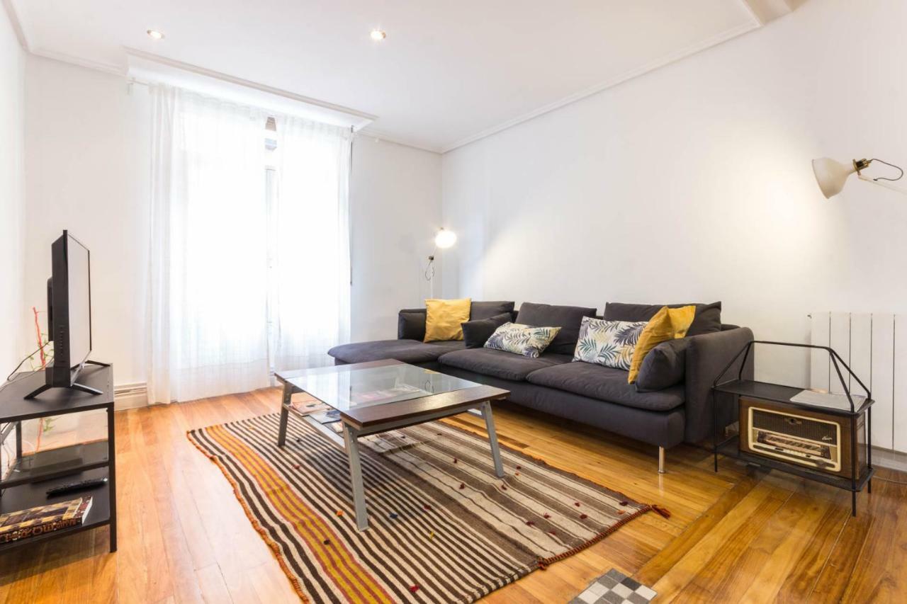 Sorkunde By Kyosai Parking Opcional Apartment Билбао Екстериор снимка